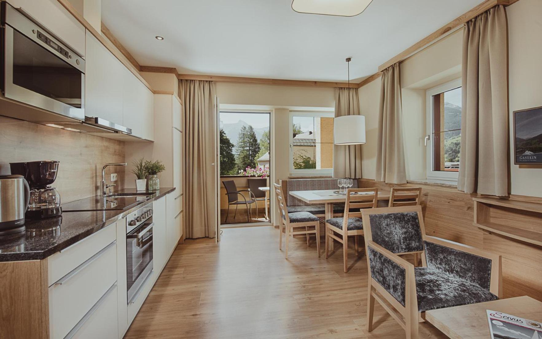 Appartement Hotel Panorama-Im Bademantel Direkt In Die Alpentherme Bad Hofgastein Εξωτερικό φωτογραφία